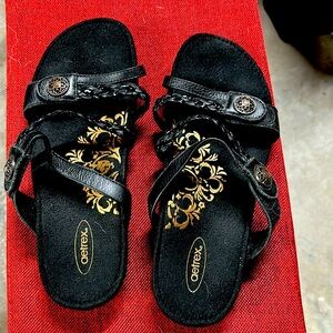 Aterex black sandals